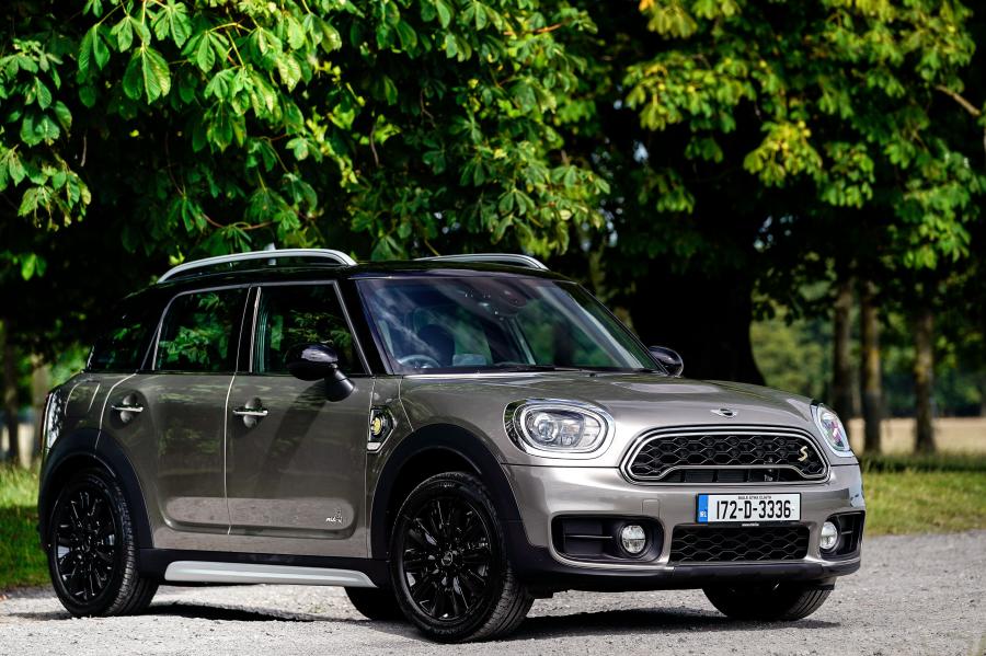  Mini Cooper S E Countryman ALL4 (F60) 2017 года  (UK) (фото 23 из 28)